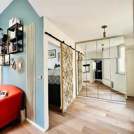 Sr House רומא